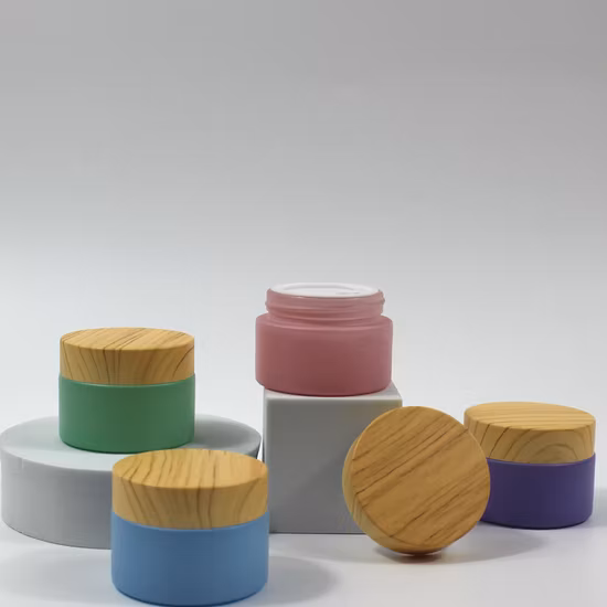 化粧品卸売ラウンドスクエアクリアアンバー空の化粧品スキンケア包装 1 オンス 2 オンス 15 グラム 30 グラム 50 グラム竹蓋マスクメイクアップすりガラスクリームサンプルミニネイルジャー